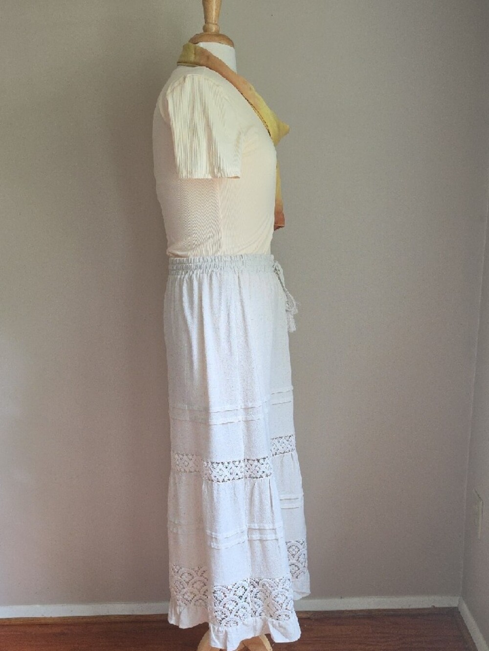 White Lace-Trim Linen Maxi Skirt - Picture 8 of 12
